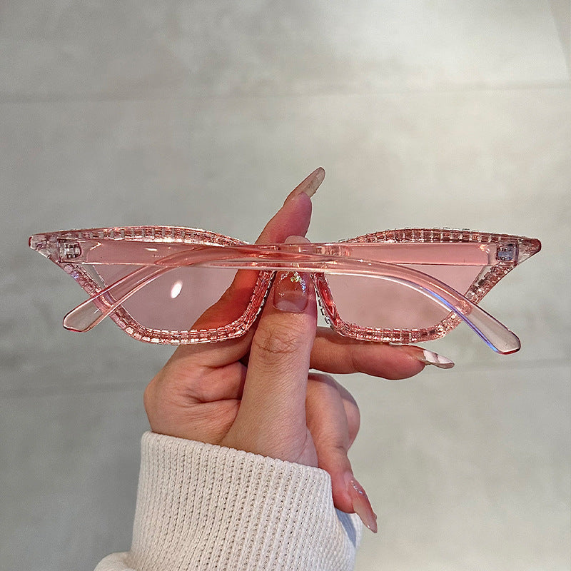 Wholesale Diamond Cat-Eye Triangle Sunglasses